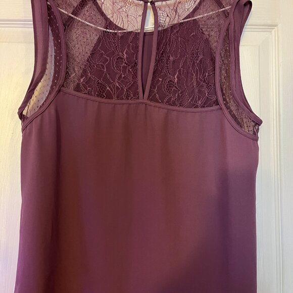 Dynamite Lace Blouse - Picture 3 of 4